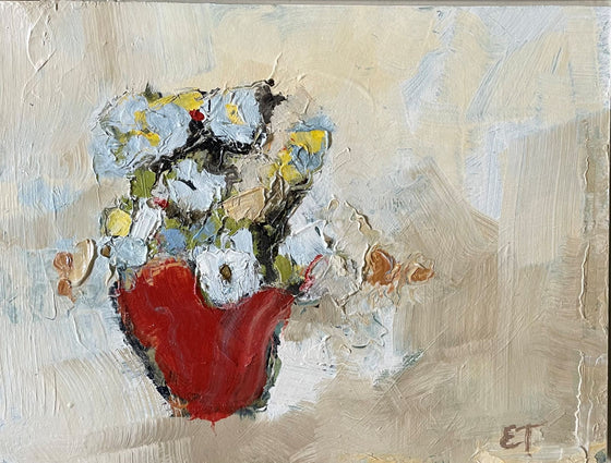 Red Pot with Daisy