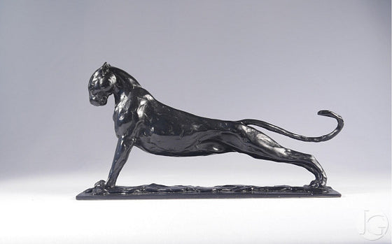 Stretching Panther, Maquette